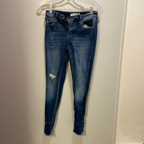 Nwot KanCan woman jeans - Picture 1 of 14